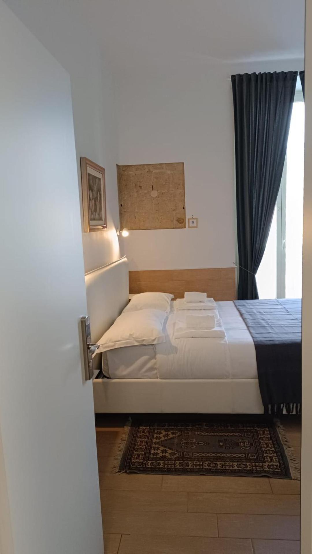 H22 Hotel Napoli Ngoại thất bức ảnh