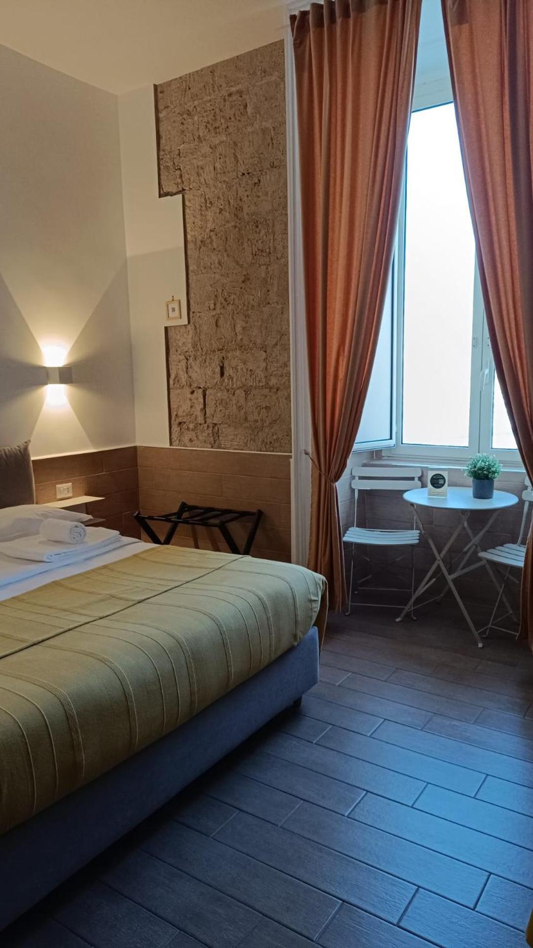 H22 Hotel Napoli Ngoại thất bức ảnh